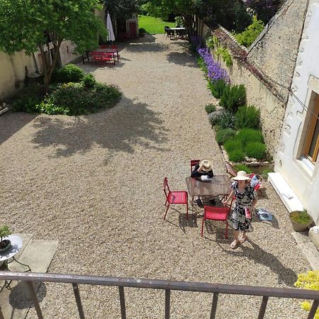 Le 14 Faubourg Bed & Breakfast Beaune  Bagian luar foto