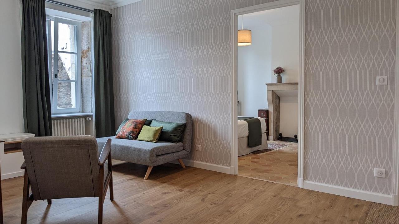 Le 14 Faubourg Bed & Breakfast Beaune  Bagian luar foto
